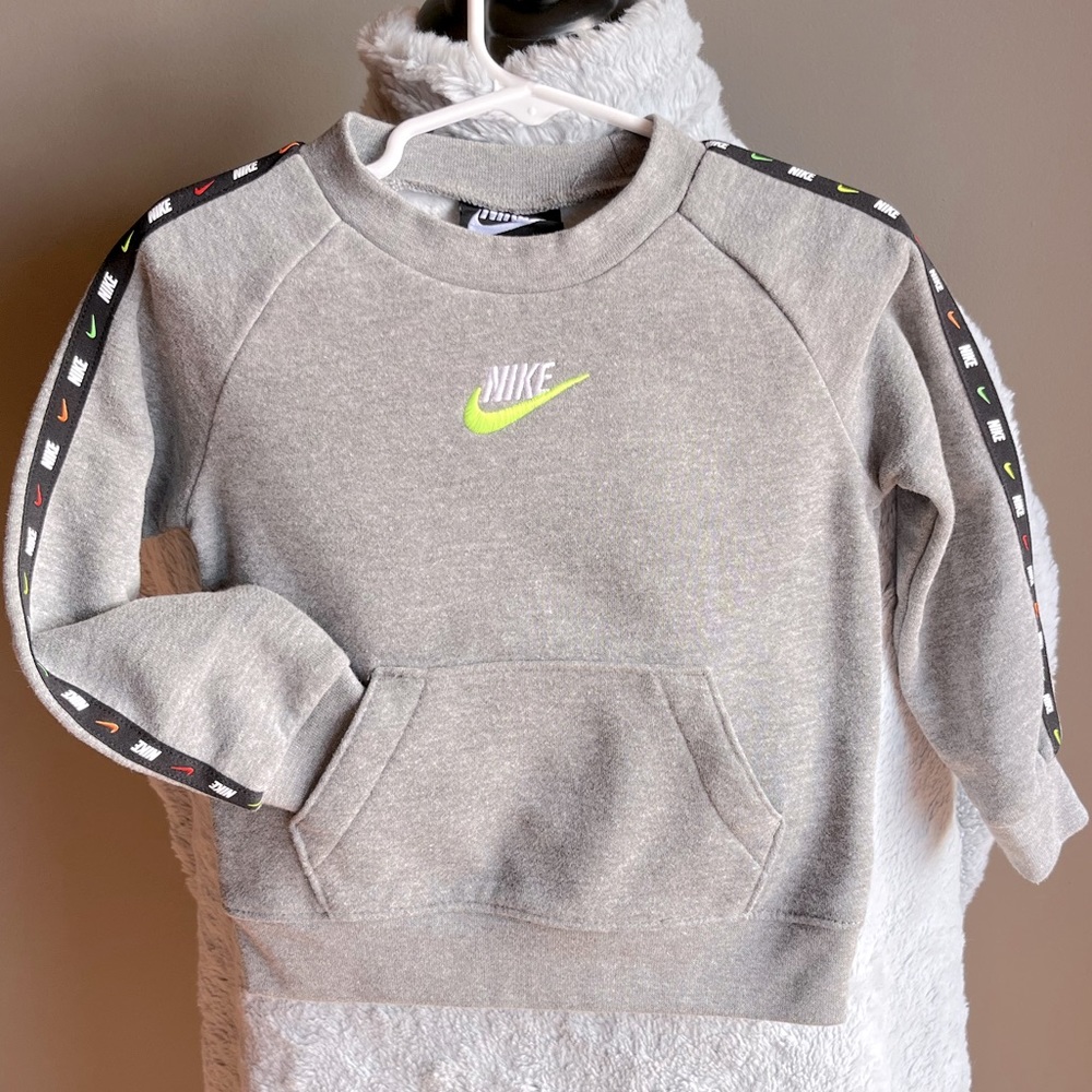 Nike Crewneck Sweatshirt EUC! Worn 1X